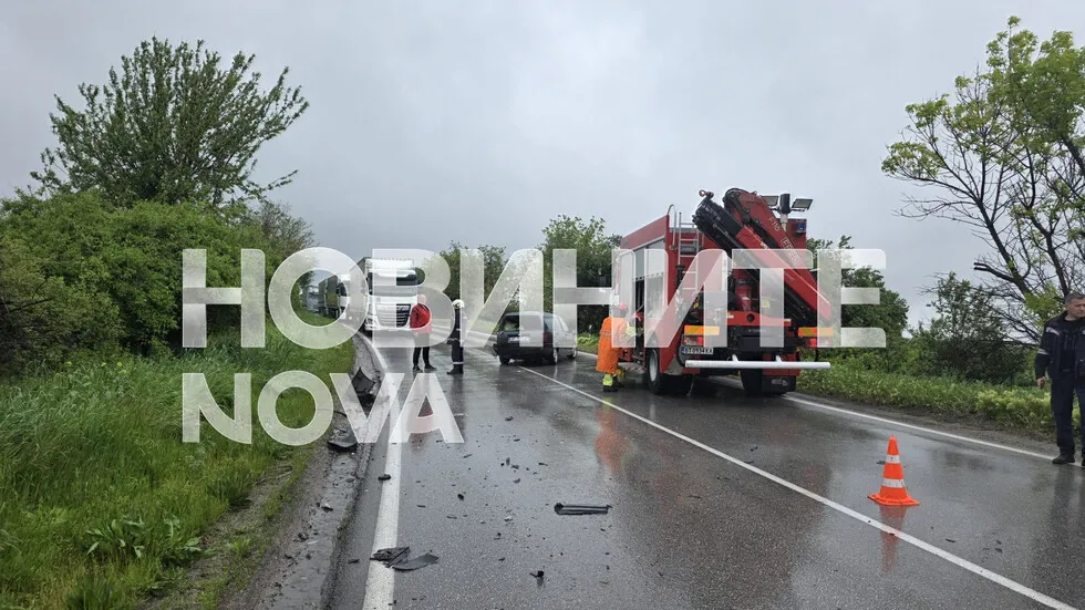 Тежка катастрофа затвори ключов път в Северна България, има загинал