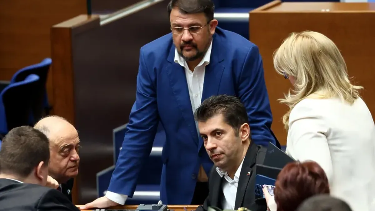 Скандал! От ПП-ДБ плащали за "медийна помия" срещу един от лидерите в коалицията