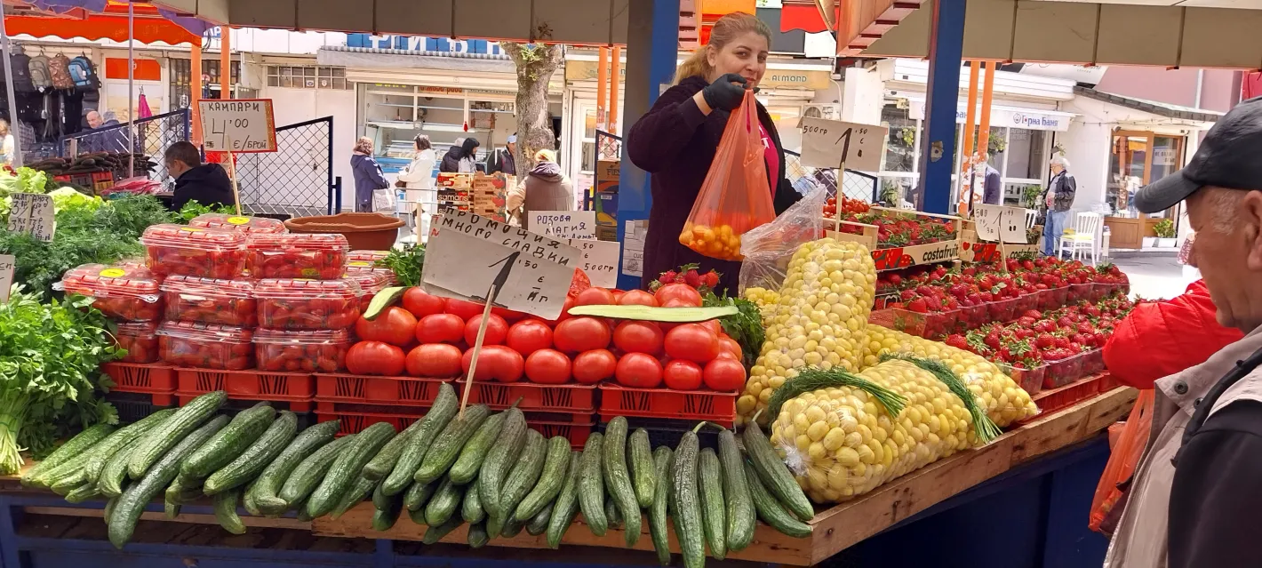 Проверка на БЛИЦ преди Гергьовден: Агнешкото до 16,50 евро/кг, трапезата излиза солено