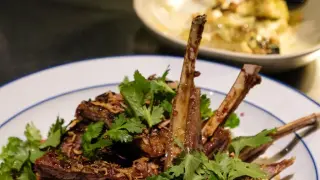 Крехко агнешко със зелен лук за Гергьовден - уникална вкусотия