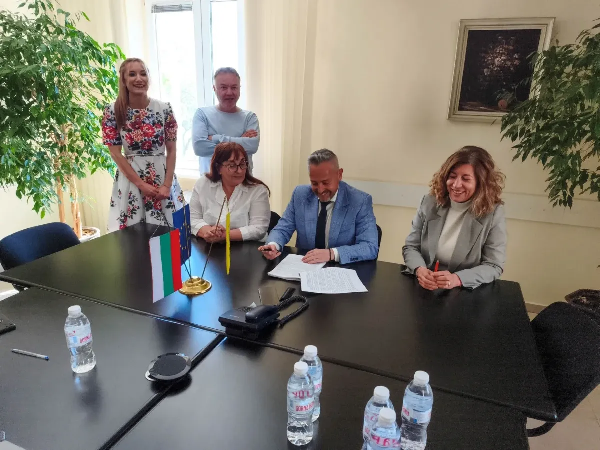 "Български пощи" подписа нов Колективен договор, ръководството се стреми към социална справедливост и по-добри условия на труд
