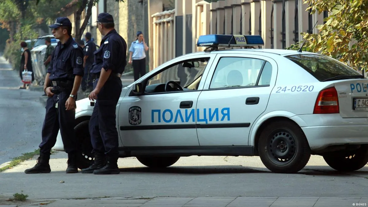 МВР пусна кадри с петимата задържани за финансовата измама за над 120 000 евро, разкри всичко за измамата