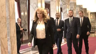 Съветник на Йотова спаси 12-годишно дете от морето в Гърция