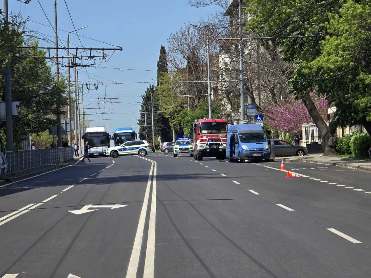 Полиция отцепи ключов булевард в Бургас, районът е блокиран