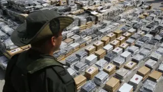 Испания залови рекордните 30 тона кокаин край Африка