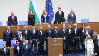 Светът говори за Румен Радев и новия кабинет