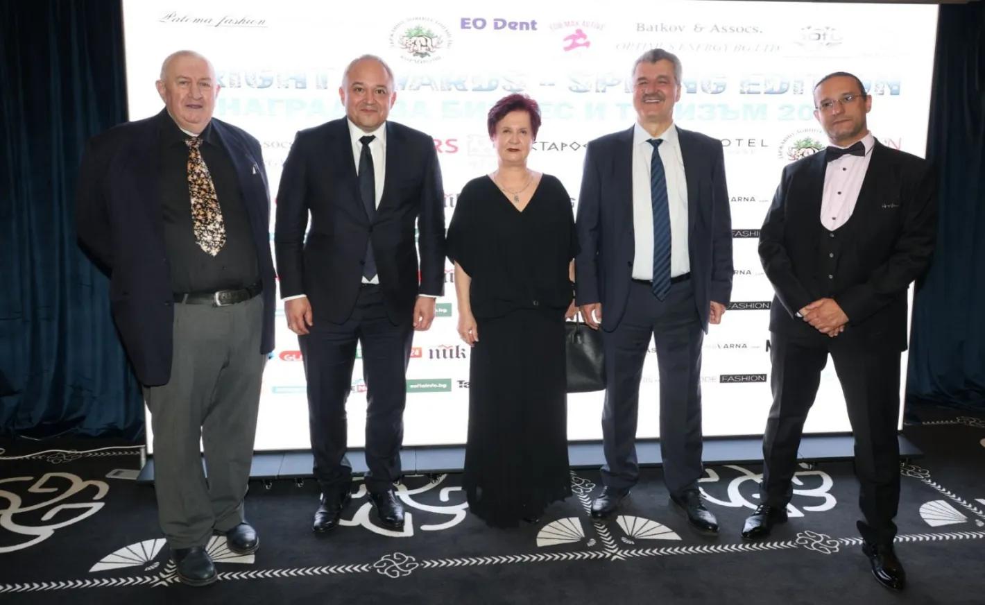 Първа награда като министър: Иван Демерджиев обра овациите на Bright Awards