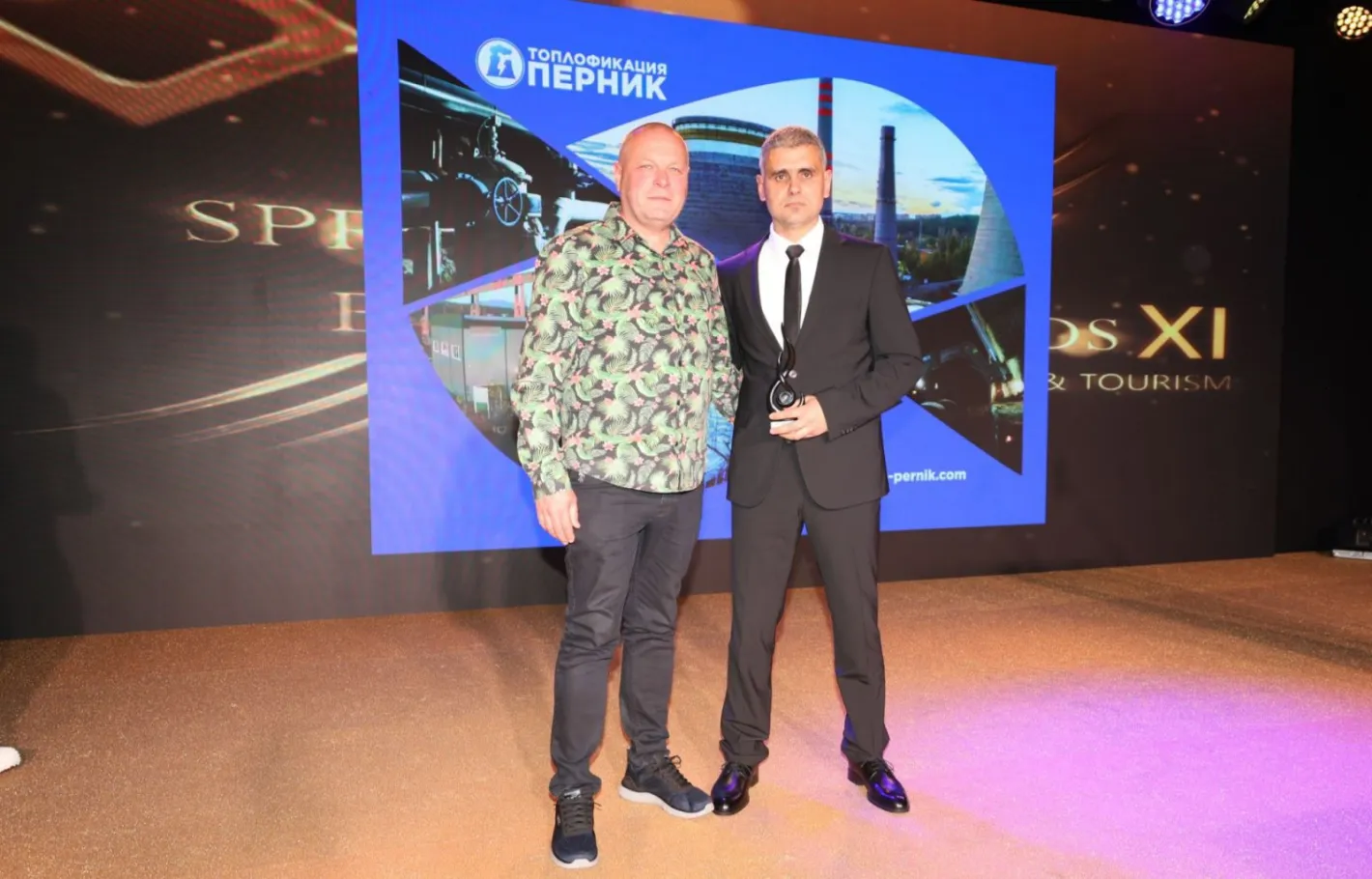 Първа награда като министър: Иван Демерджиев обра овациите на Bright Awards