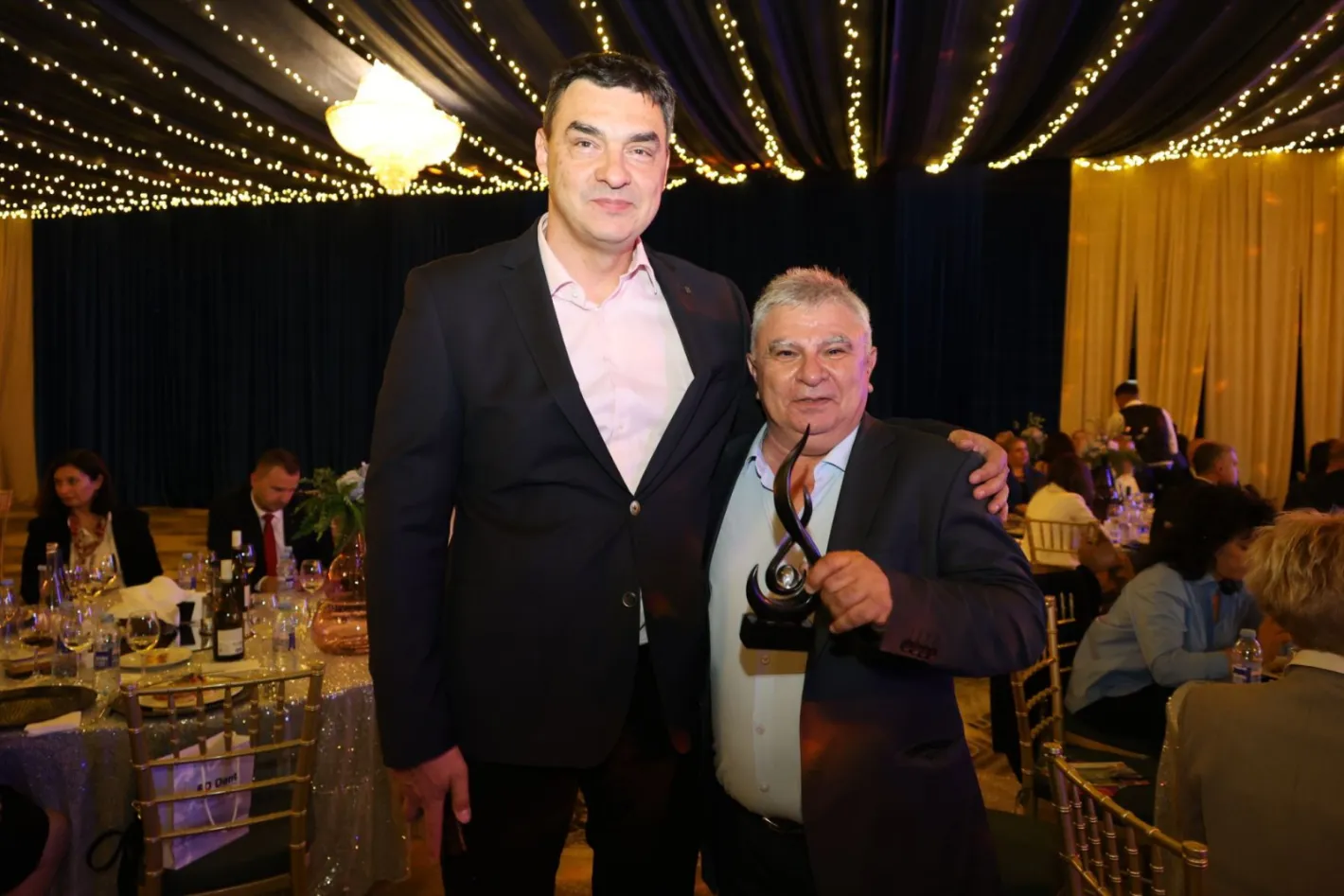 Първа награда като министър: Иван Демерджиев обра овациите на Bright Awards