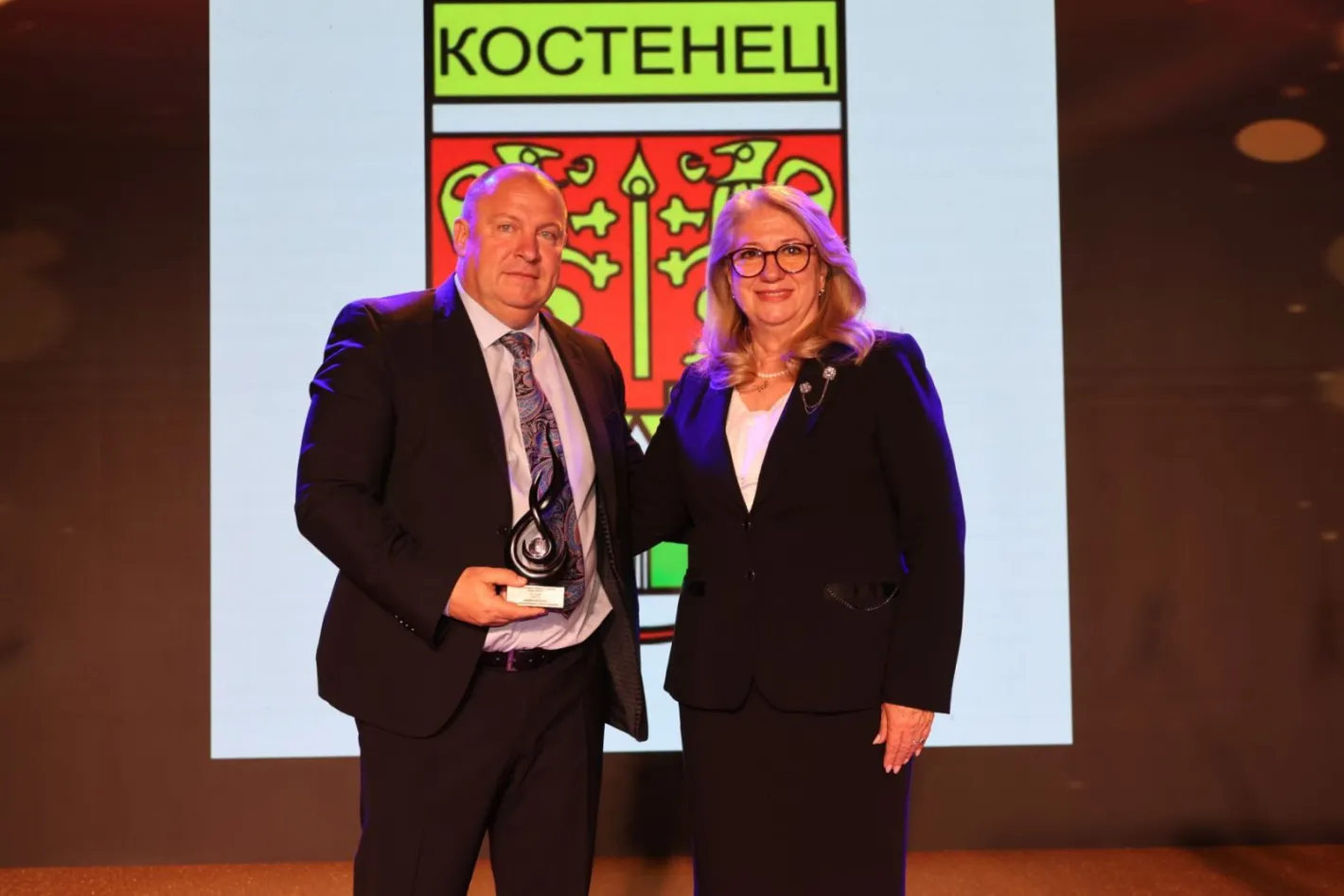 Първа награда като министър: Иван Демерджиев обра овациите на Bright Awards