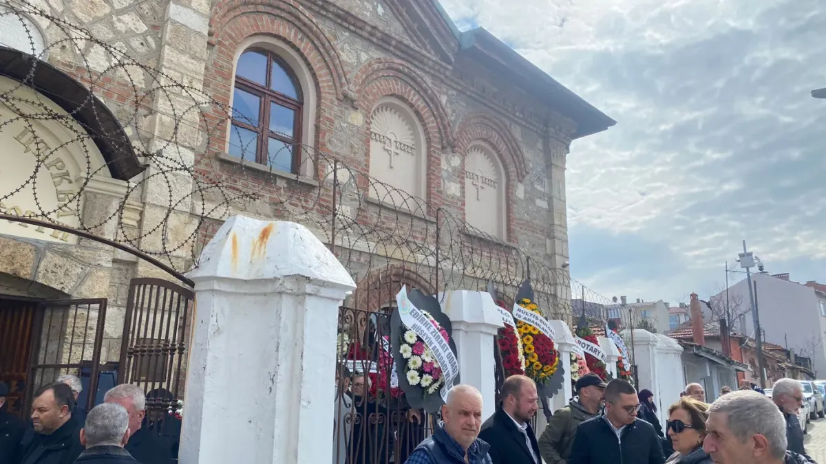 Напрежение в Одрин! Как един гръцки митрополит предизвика безпрецедентна забрана в българските църкви