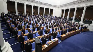 Министрите ще могат да се скатават неограничено: Ето какво гласят промените в НС