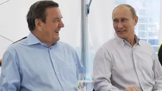 Бившата партия на Герхард Шрьодер е отворена към предложението на Путин