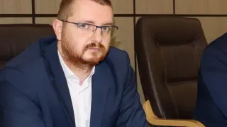 Огромен скандал! Лидерът на ПП в Общинския съвет на Бургас напусна партията, омерзен от "шумните лакеи"