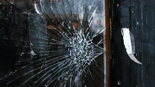 16-годишният, стрелял по автобус в Перник, вече е обвиняем