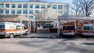 Жена спаси таксиджия с инфаркт край Пазарджик, докато други само свиреха с клаксони