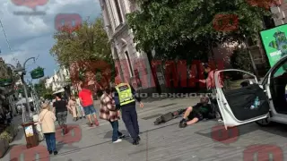 Меле с тротинетка на пешеходната зона в Бургас