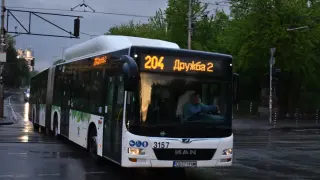 Цяла София говори какво направи млад шофьор на автобус 204 с възрастна двойка