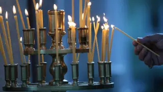 Днес е голям празник! Млад войник оставя войската заради вярата, почитаме...