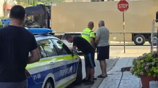Извънредна ситуация в центъра на Кресна, линейки и полиция хвърчат към мястото