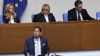 Министър Шишков с важни новини за родни пътища