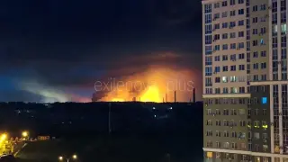 Нов удар дълбоко в тила на Русия, гори ключово предприятие