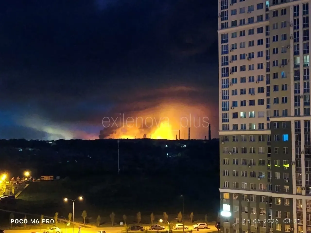 Нов удар дълбоко в тила на Русия, гори ключово предприятие