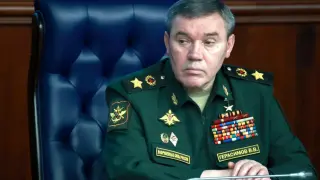 Генерал Герасимов се похвали с мащабен напредък, аналитици оспорват