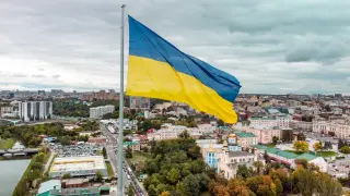 Свалиха украинския флаг в британско графство