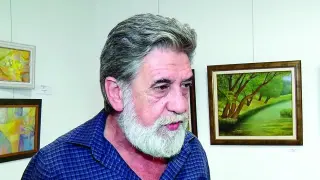 Художникът Стефан Качаков пише стихове по картините си