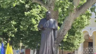 Откриха паметник на папа Франциск в Раковски