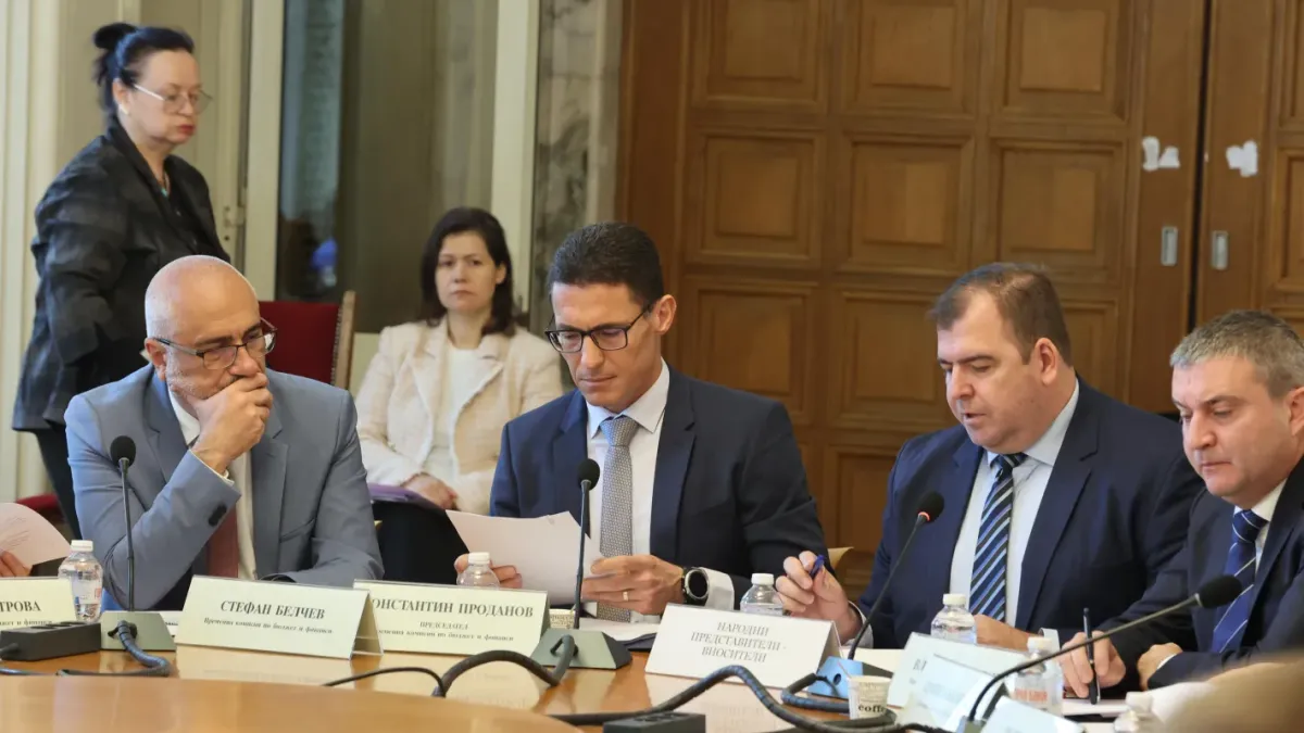 Министър Проданов с важни уточнения за съкращаването на администрацията
