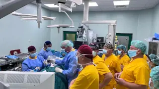 Неврохирурзите от „Софиямед“ извършиха щадяща ендоскопска операция на тумор на хипофизата през носа
