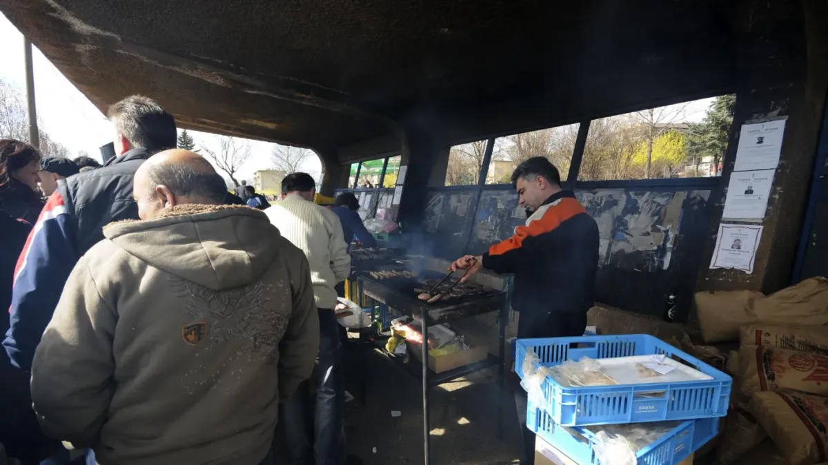 Кралят на кебапчетата: работи цяла година над перфектната рецепта