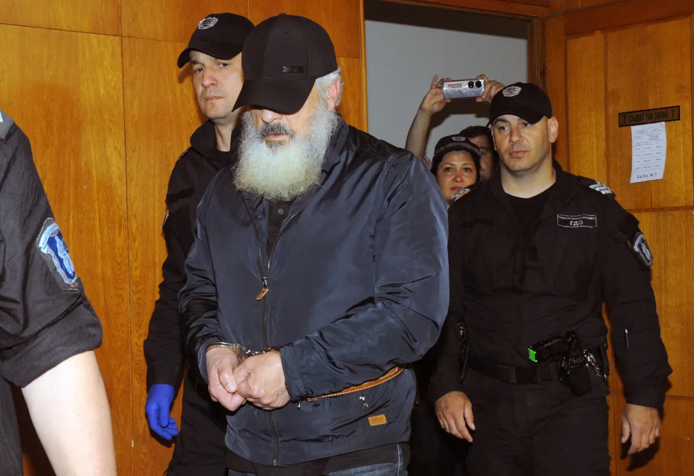Окончателно: Доживотен затвор за убиеца на брокерката Теодора Бахлова и работника Юмер Мехмед