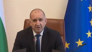 Радев звънна на Тръмп, поиска спешно отпадане на визите