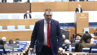 Пеевски за разпита на кмета на Кърджали: Огромен скандал, полицейско насилие