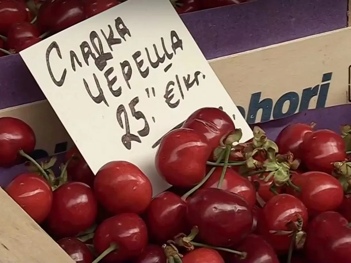 БГ производители сигнализират за голяма спекула с черешите: Разликата е 8€!