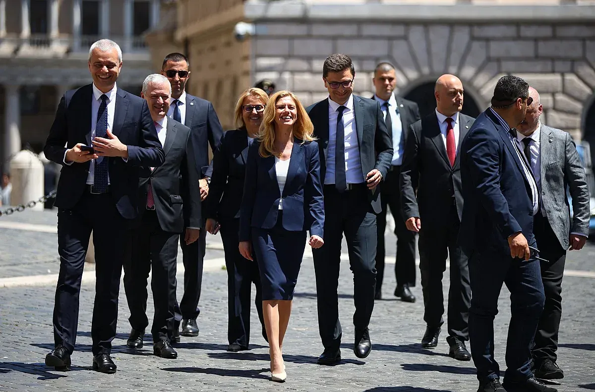 Българска делегация при папа Лъв XIV за 24 май! Михаела Доцова на аудиенция във Ватикана