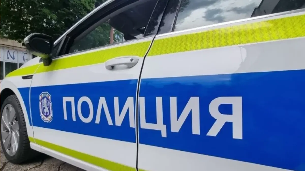18-годишна с едва месец стаж зад волана блъсна дете и избяга