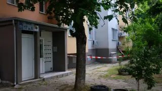 Хиляди се вдигнаха заради трагедията в Благоевград, деца са изплашени от пуснатия на свобода Александър