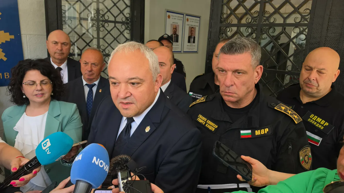 МВР за трагедията в Благоевград: Интелигентни младежи от театрална трупа са опитали LSD преди фаталния инцидент БЛИЦ Live