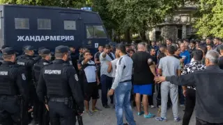 Масов бой с много ранени в Берковица, жандармерия не може да овладее конфликта