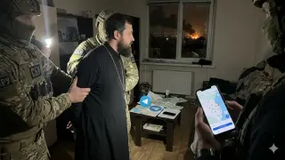 Удар в Украйна: Заловиха поп, насочвал руски ракети към Одеса