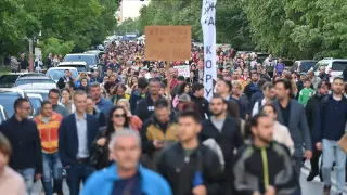 Напрежение в "Младост": Жители блокираха ключов булевард заради небостъргач
