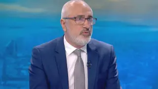 Депутатските заплати "заковани": Управляващите спират автоматичното увеличение