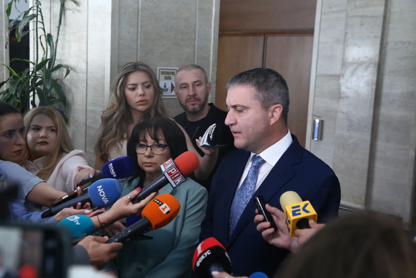 Горанов за бюджета: Голямото харчене не води до богатство на обществото