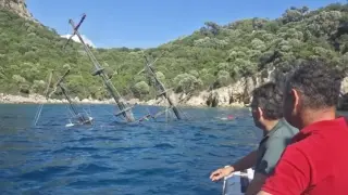 Туристически кораб потъна край Мармарис със 148 души на борда, всички са спасени