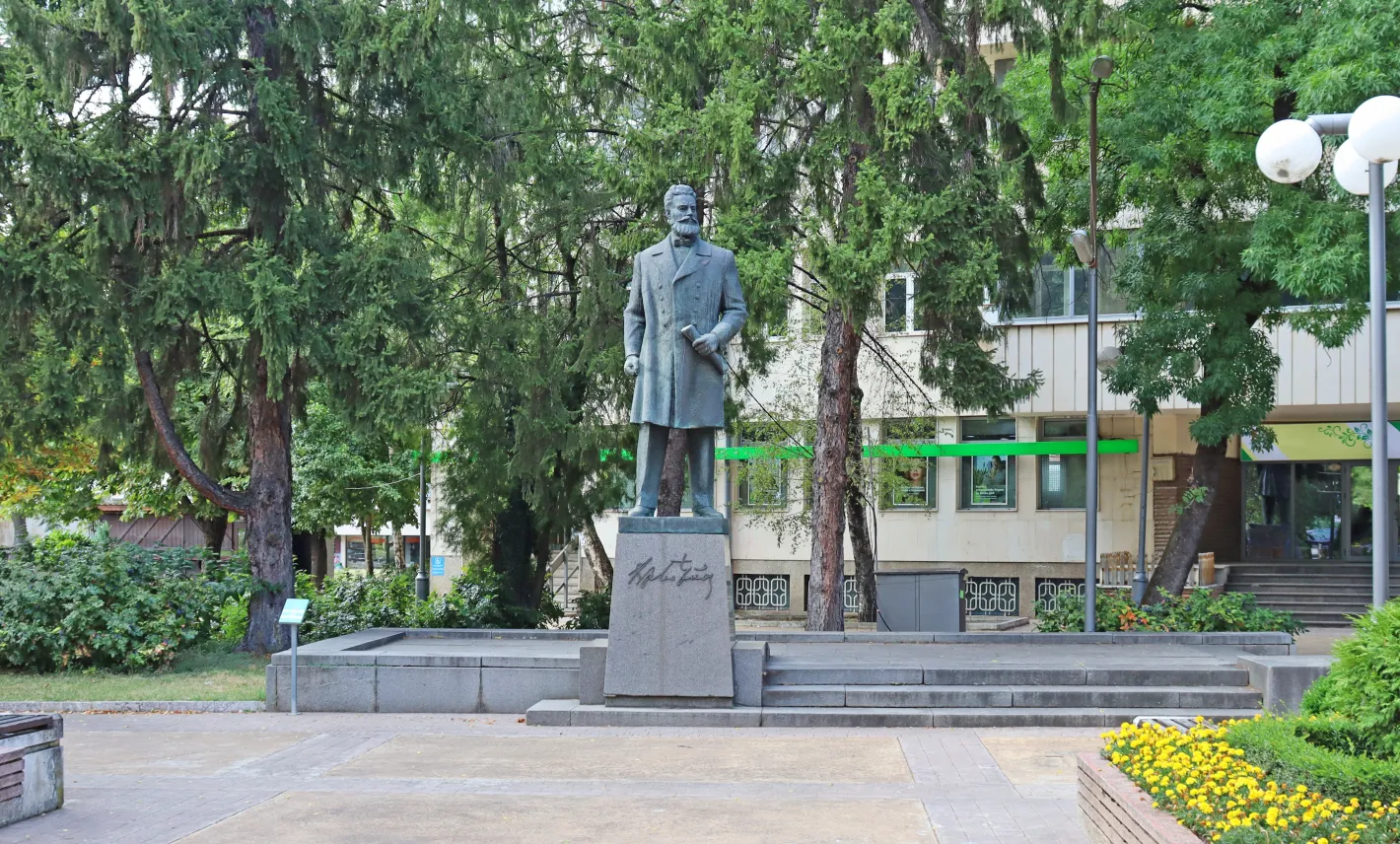 Христо Ботев е бил велик актьор на сцената, разкрива негов наследник