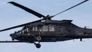 US хеликоптери порят небето над България